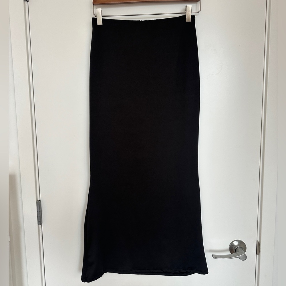 NEW Urban Outfitters- Black lowrise Maxi skirt